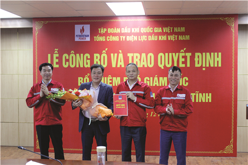 Lễ công bố và trao Quyết định bổ nhiệm Phó Giám đốc Công ty cho ông Thái Văn Quang