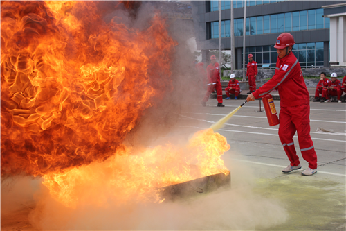 Công ty Điện lực Dầu khí Hà Tĩnh tổ chức Hội thao An toàn vệ sinh lao động – Phòng chống cháy nổ lần thứ VIII năm 2024