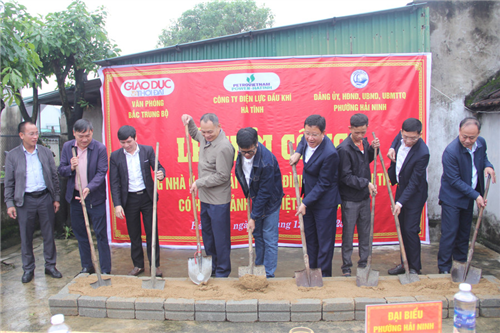 Khởi công xây dựng 2 nhà nhân ái do Báo GD&TĐ kết nối tại Hà Tĩnh