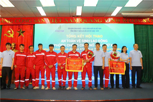 Điện lực Dầu khí Hà Tĩnh dẫn đầu toàn đoàn tại Hội thao An toàn PV Power 2025